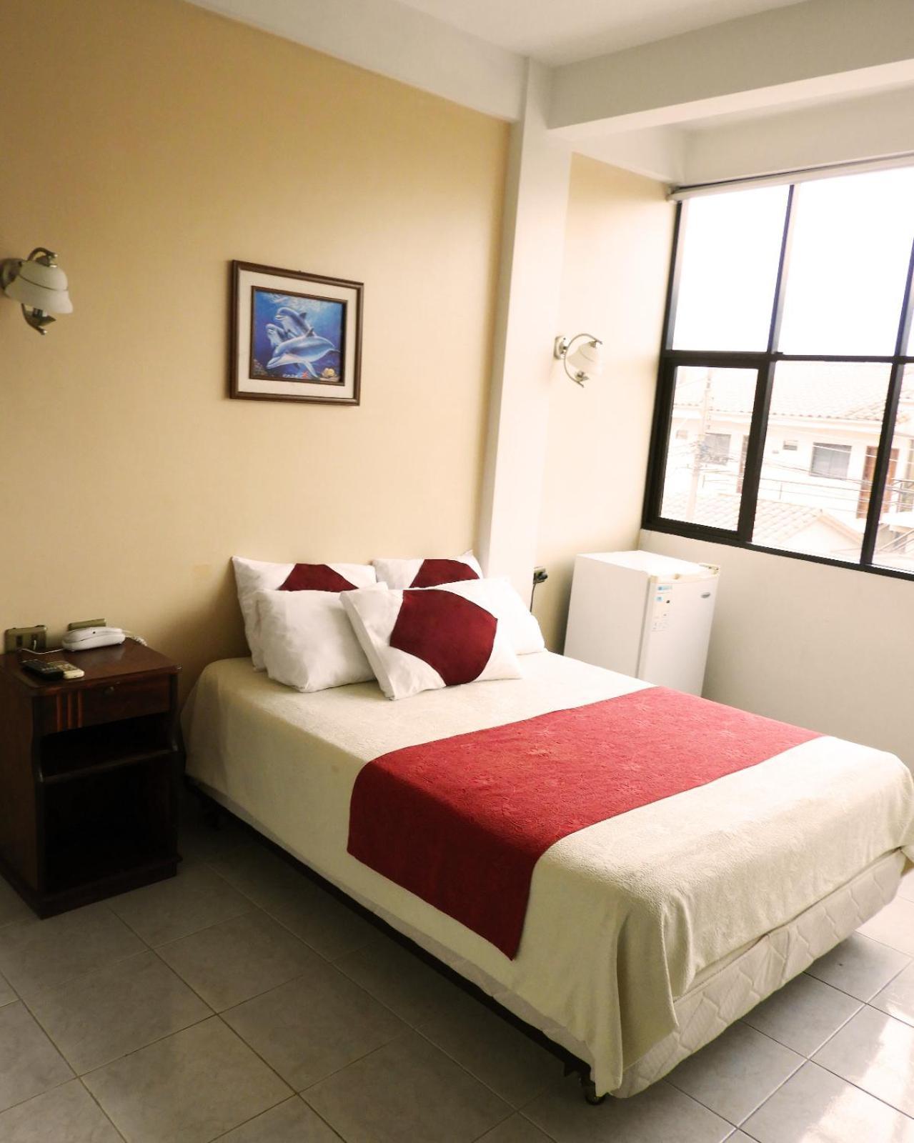 Hotel Plaza Center 圣克鲁斯 外观 照片